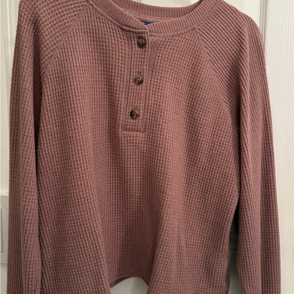 Waffle Knit Henley Sweater in Mauve